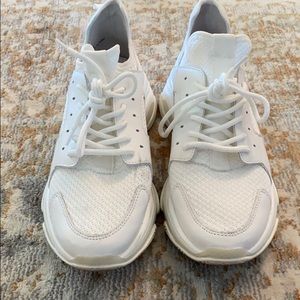 Chunky Steve Madden Sneakers